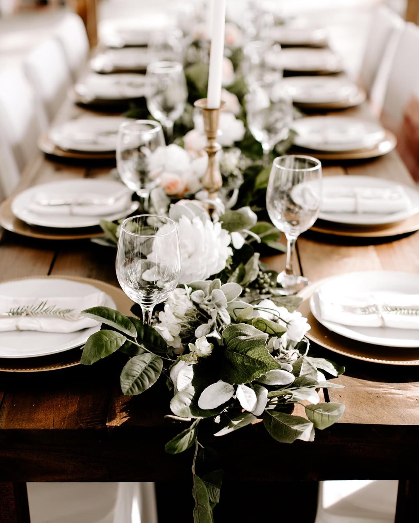 wedding reception tablescape