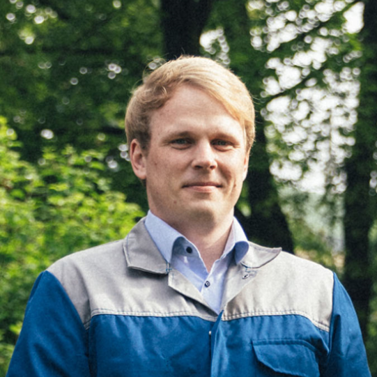 Dr. Sebastian Pueschel