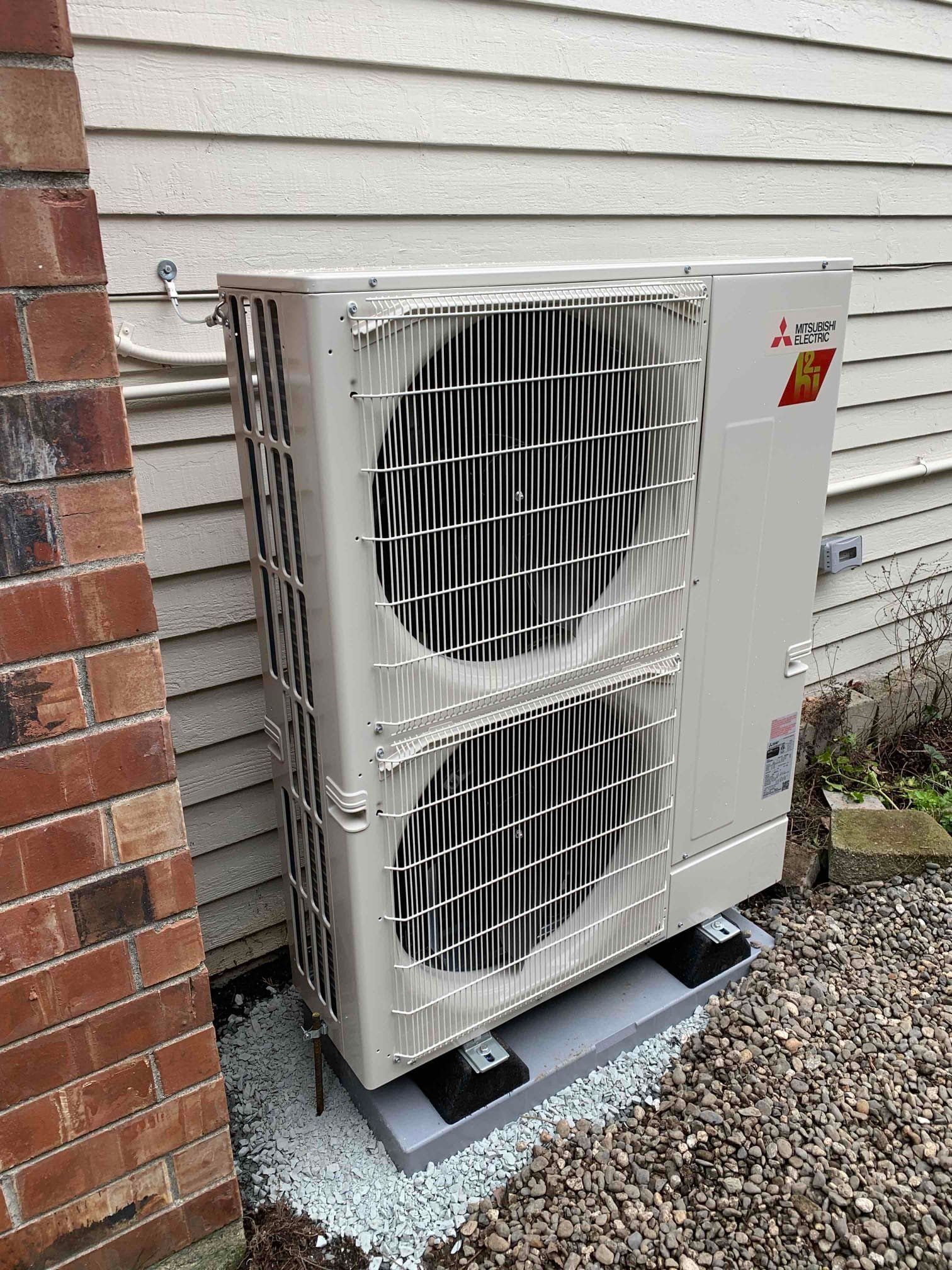 Heat pump replacement completed for Everett homeowner
