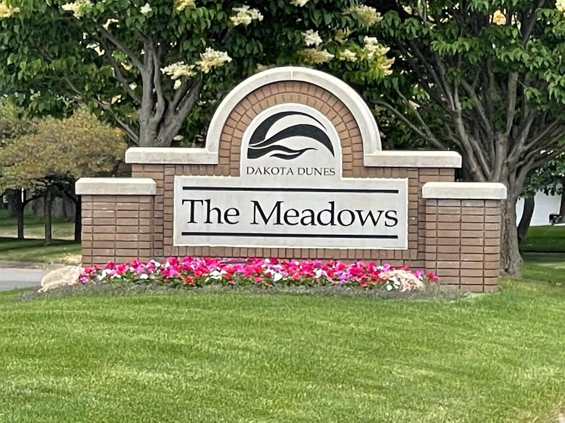 Dakota Dunes the Meadows Sign.