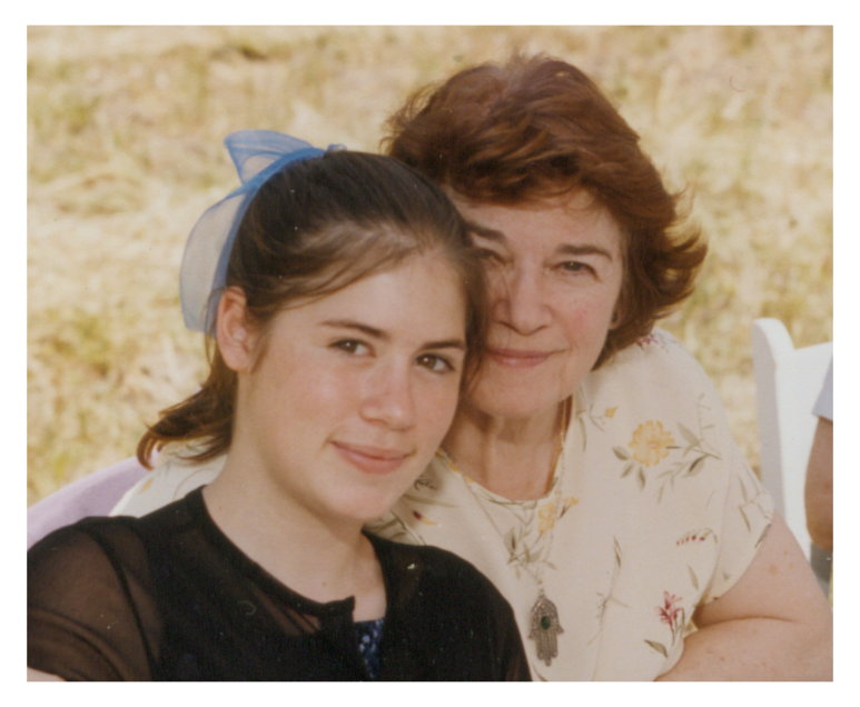 774_Clara_and_Rachel