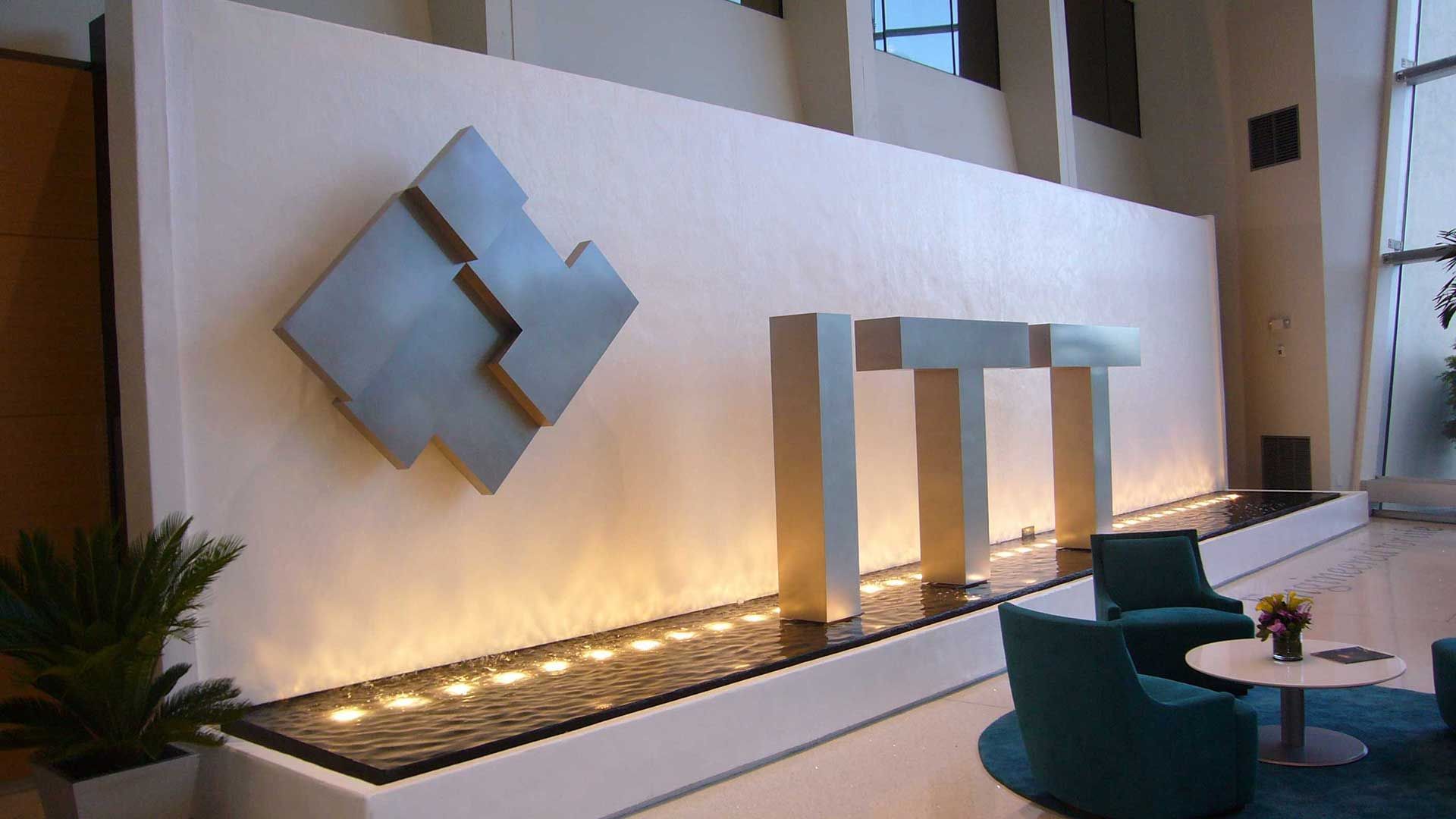 commercial pool 3