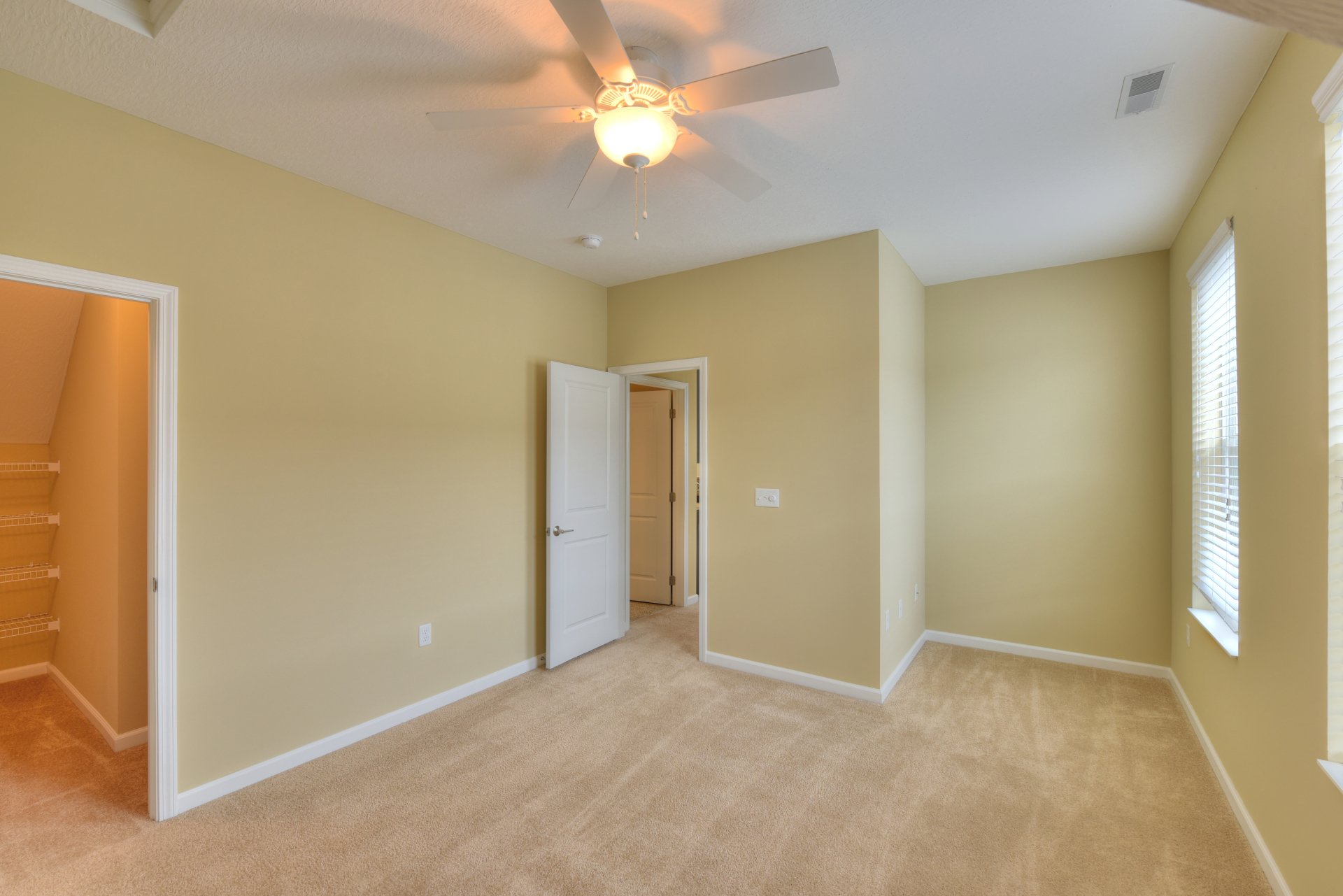 Grandview Village Columbus, Ohio Apartments