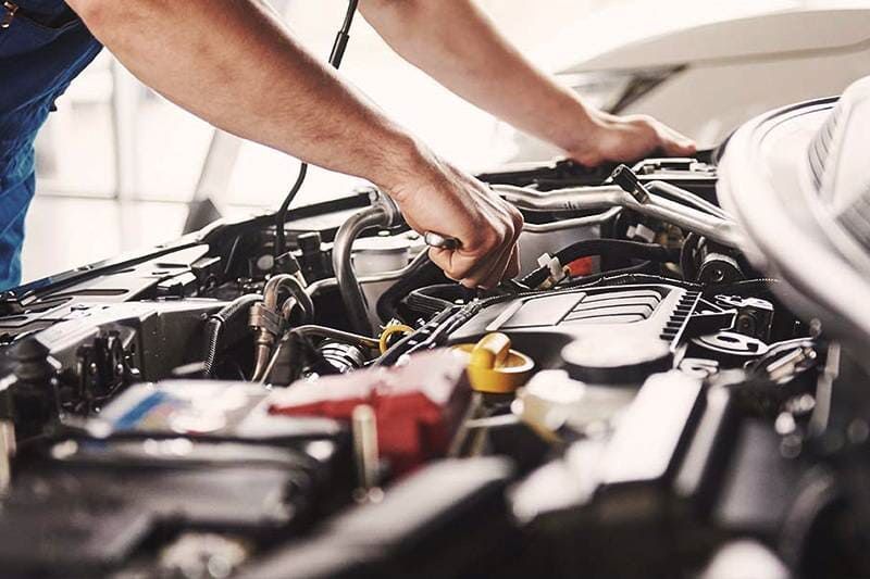 Hojalatería y pintura - Taller Mecánico Automotriz Especializado en Frenos y Clutch