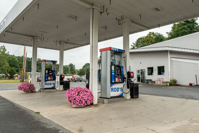 Rod's Towing & Repair in Putney, VT