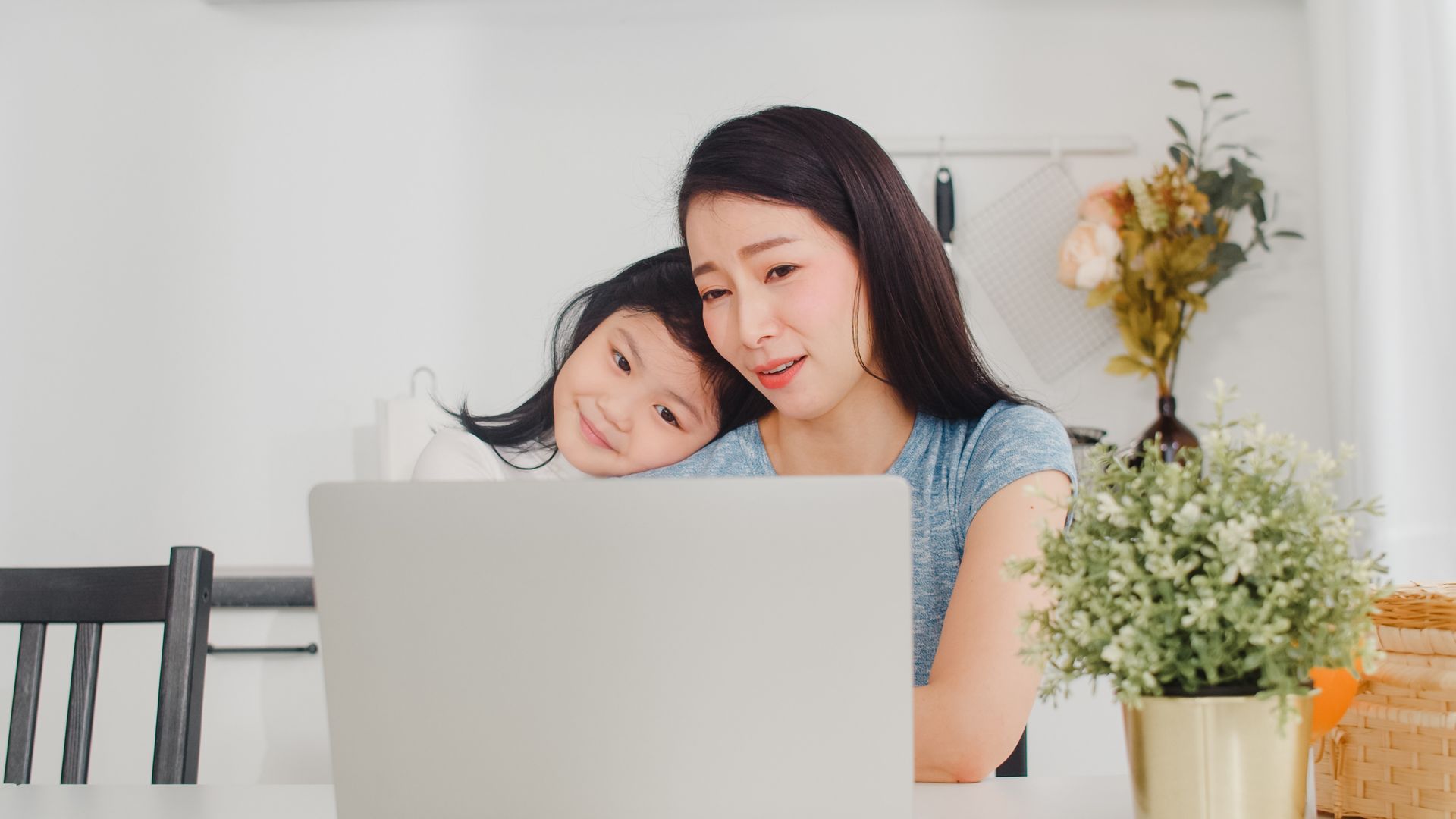 work from home side hustle moms