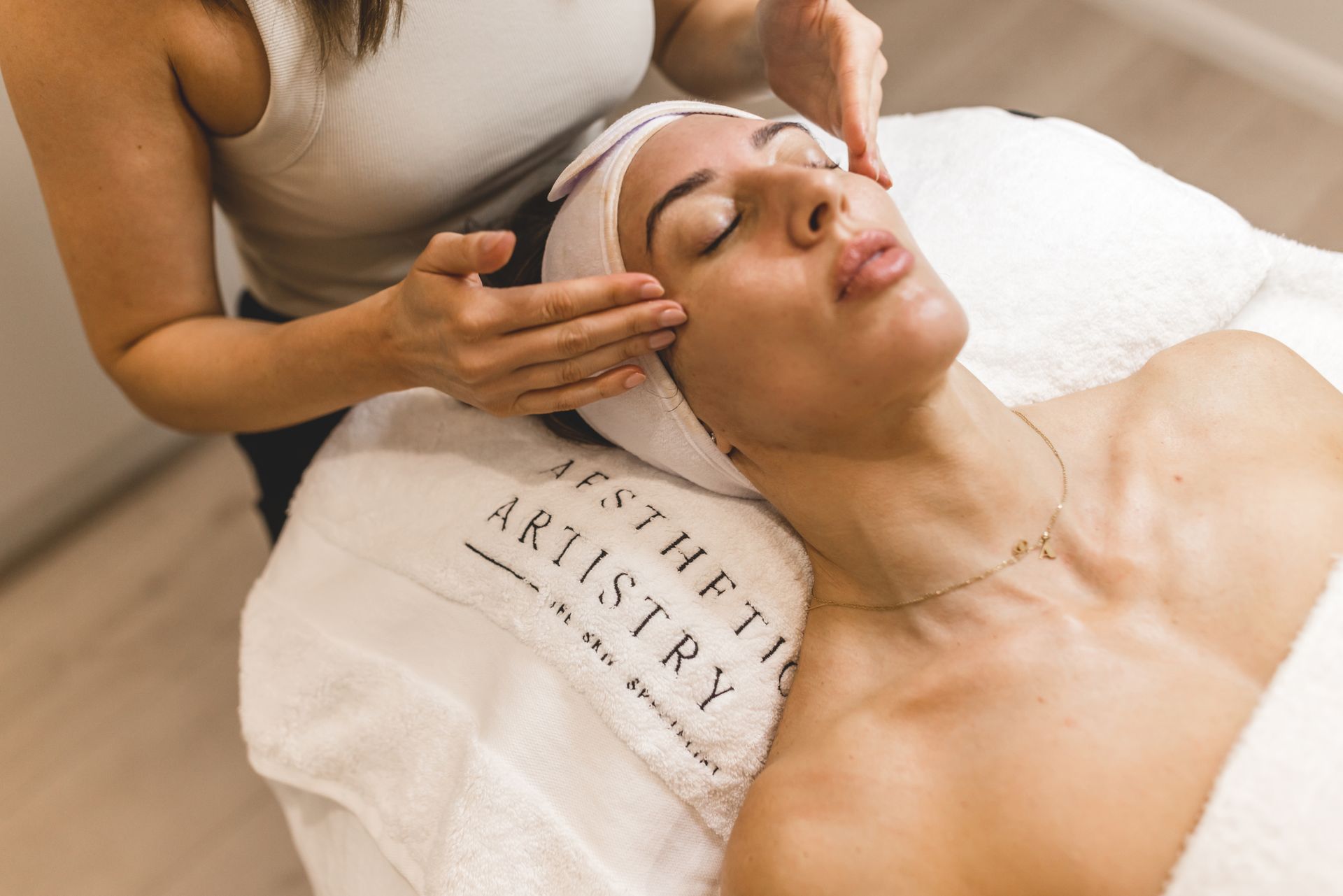 a client getting treated at Aesthetic Artistry