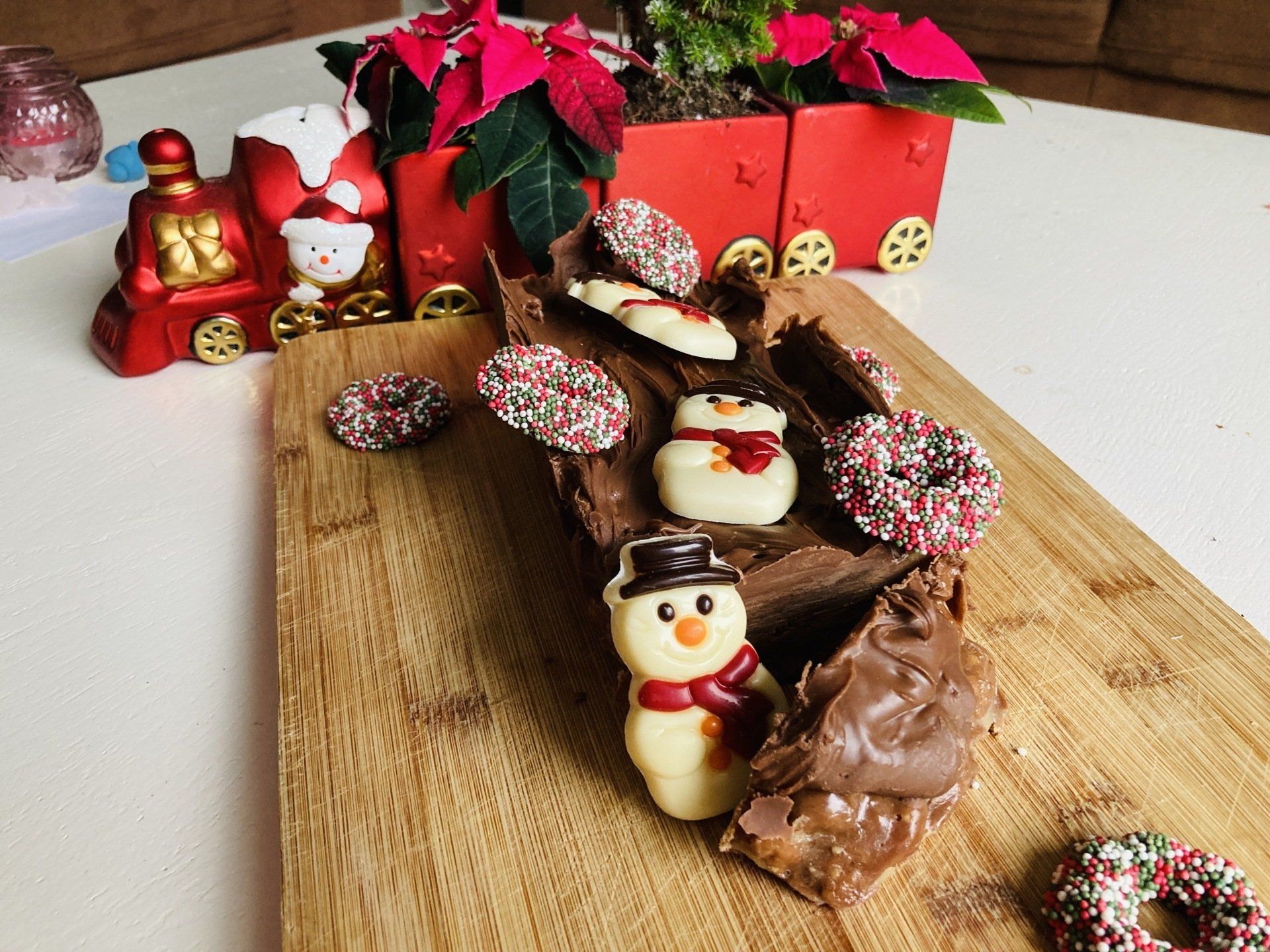 Recept; No bake chocolade arretjes cake voor kerst!