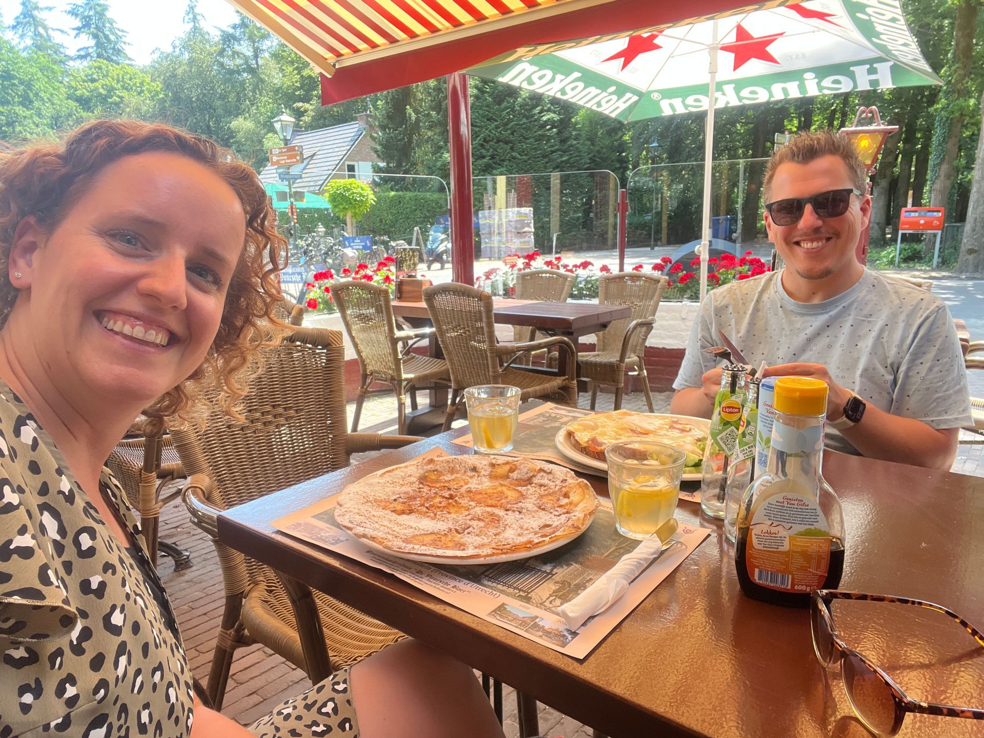 Onze week: Naar Keulen, de meiden op kamp, code rood en een heerlijk toetje