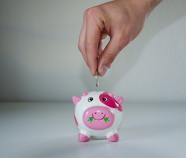 Hoeveel sparen per maand? Hoeveel sparen per maand?
