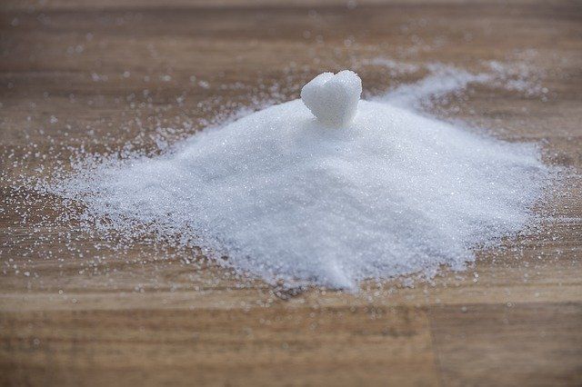 Yep, in deze 10 dingen zit veel suiker (terwijl je dat niet zou denken!)