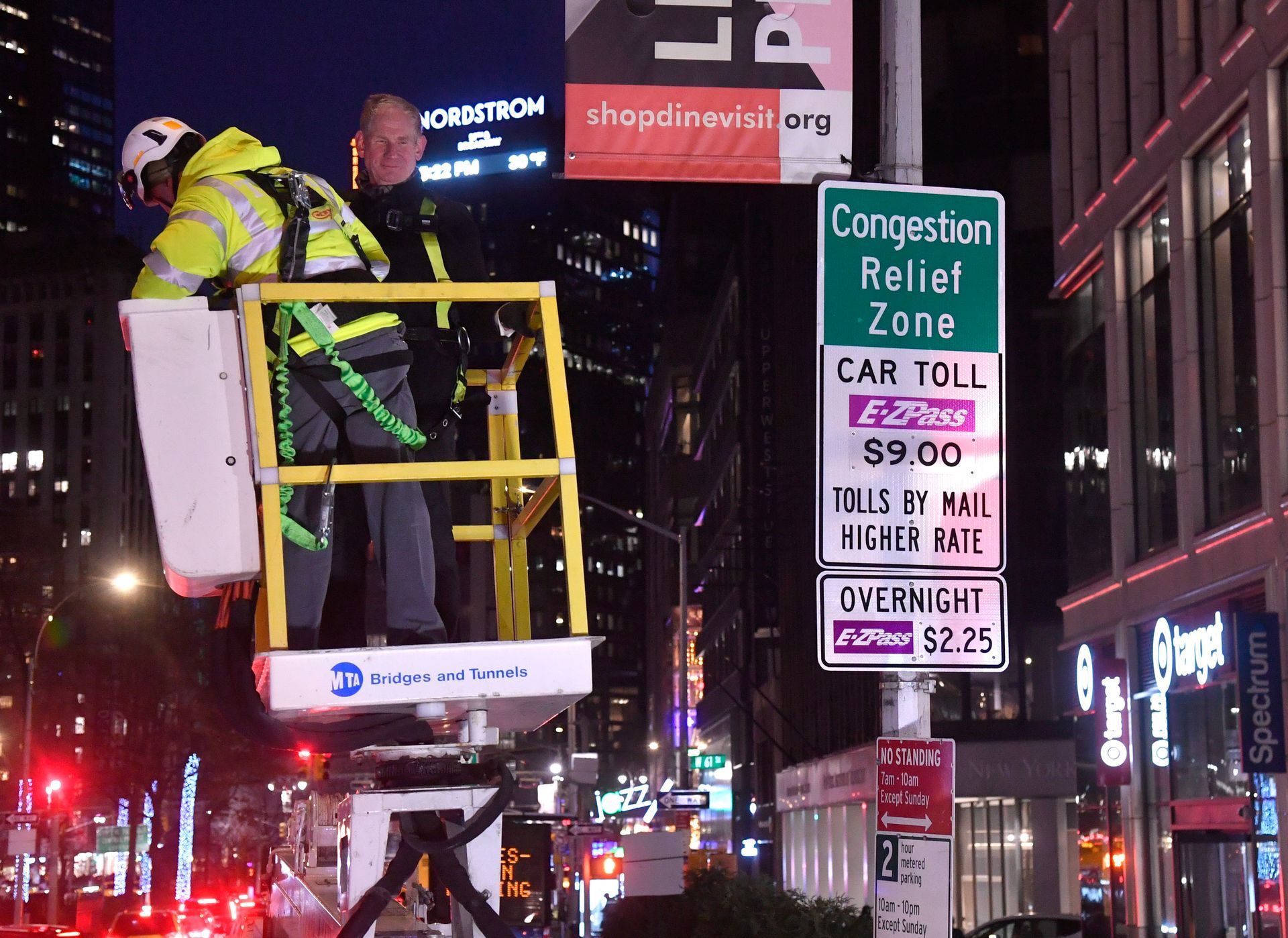 MTA Commissioner unveils congestion pricing sign - courtesy of MTA
