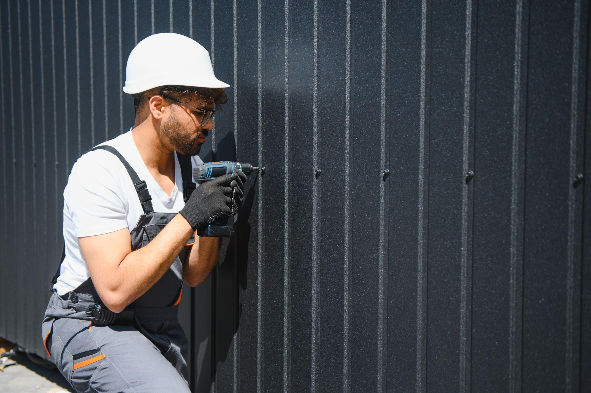 How a Metal Siding Contractor Improves Home Durability