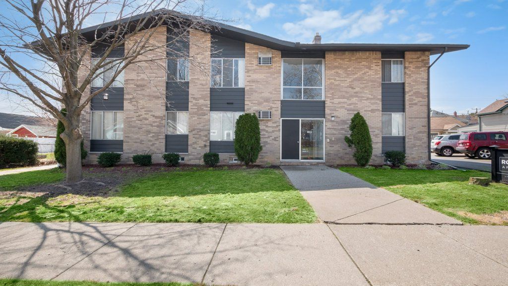 Sunrise Communities Modern Apartments in Michigan