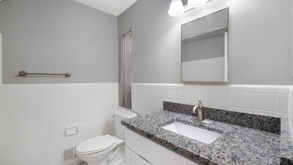 Galpin Apartments - Image 9