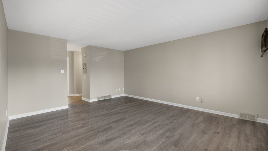 Rosewood Apartments - Image 4