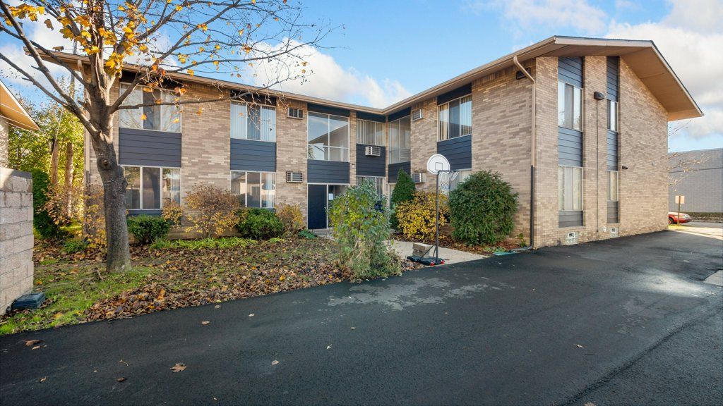 Rosewood Apartments - Image 15