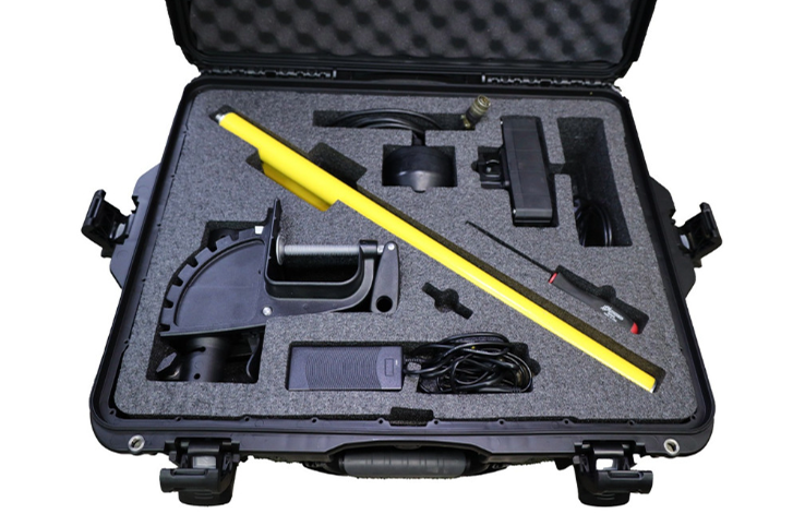 The HydroLite TM2 focused-beam sonar system helps our team develop underwater cross sections and bottom-surface information for projects involving drainage, water resources, sediment conditions, infrastructure, environmental planning, and other specialized applications.