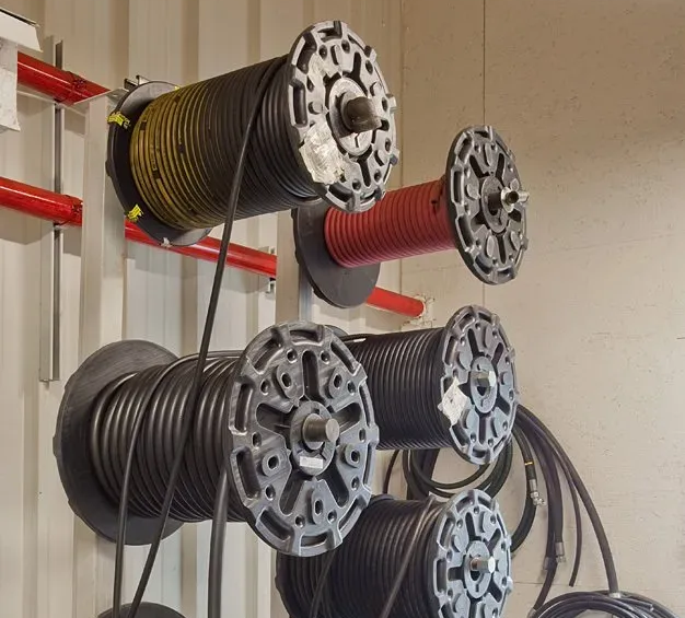 Bulk Hydraulic Hose & Fittings for Fleets in Chicago, IL Bulk Hydraulic Hose & Fittings for Fleets in Chicago, IL