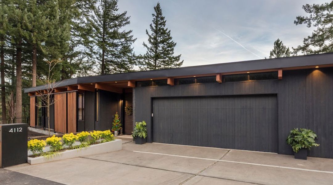 Modern Home in the Pacific Northwest
