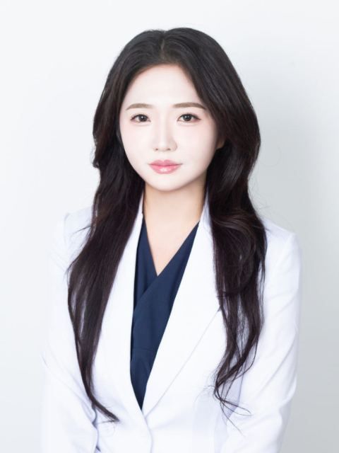 Dr. Da Ryeong Yang, Director