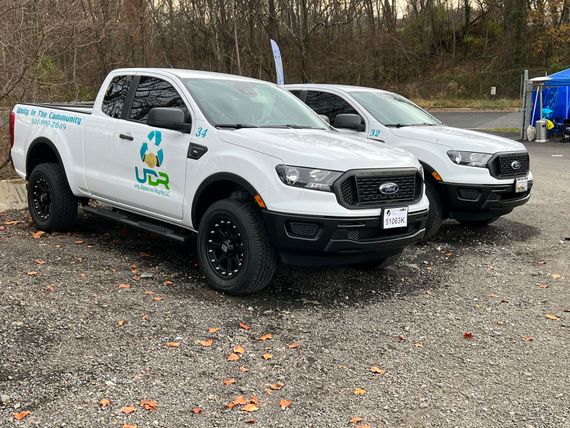vehicle lettering