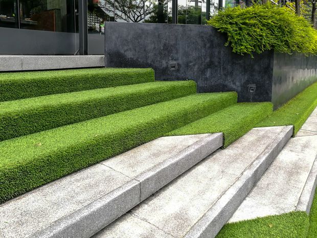 Hardscape Stairway Decoration - Near West,IL - M & M Landscaping Hardscape Stairway Decoration - Near West,IL - M & M Landscaping