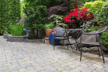 Hardscape Maintenance - Near West,IL - M & M Landscaping