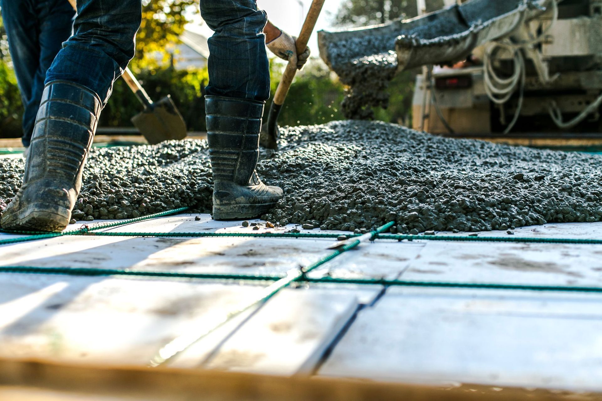 mixer track pouring wet cement civil
