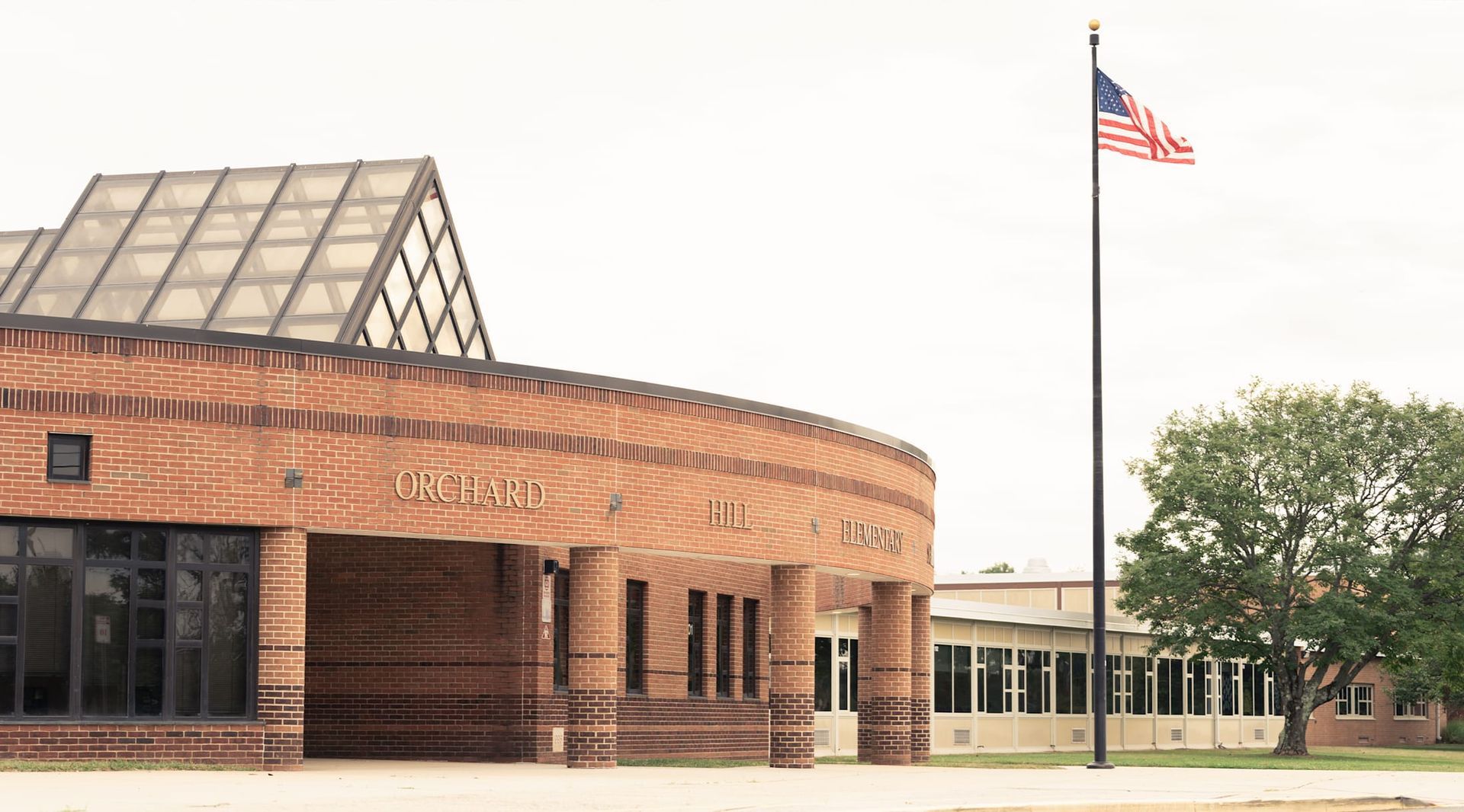 Orchard Hill Elementary School Front Photo