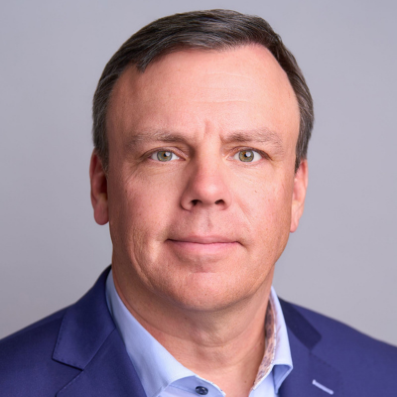 Steve Donahue Bio Photo