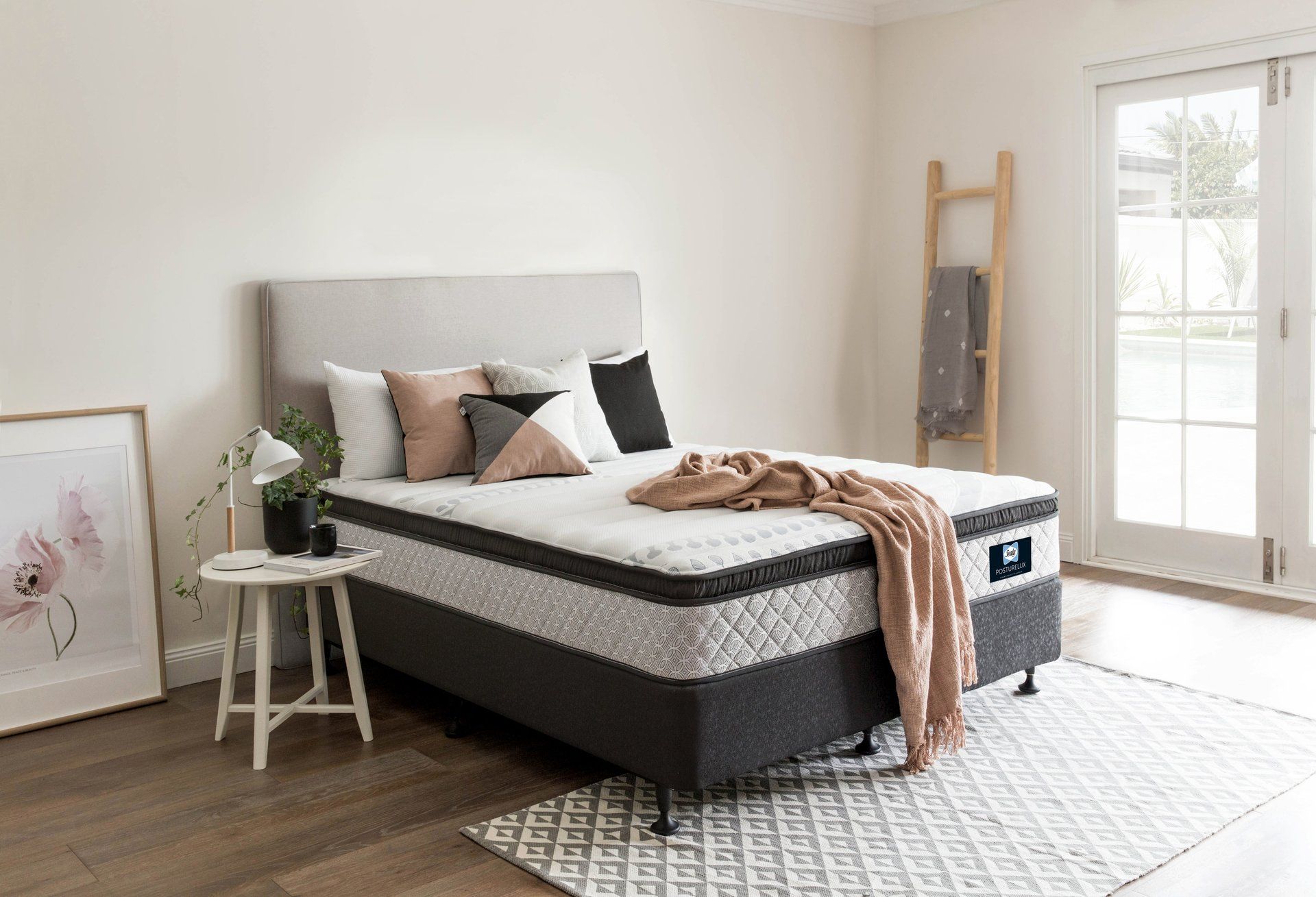 PostureLux Sealy mattresses SALE