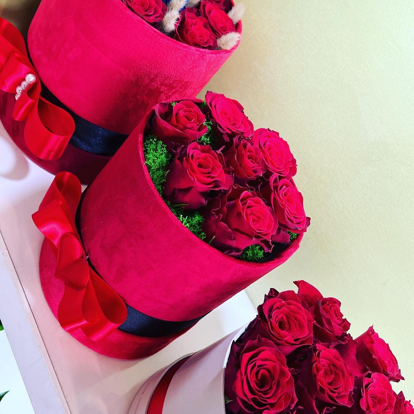 rose in scatola