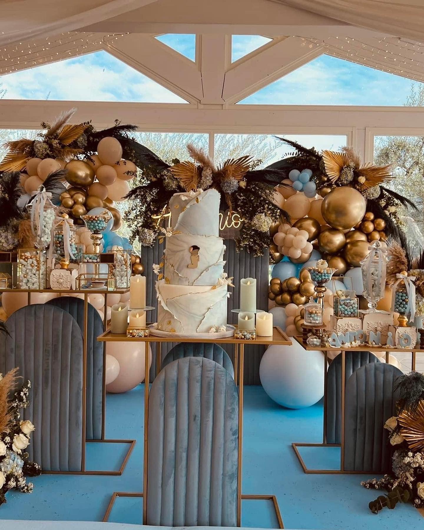 allestimento floreale per candy table