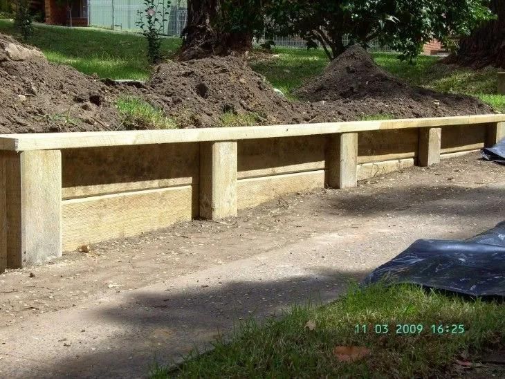 A Photo of A Wooden Fence — Peter Whelan Building Services in Morisset, NSW