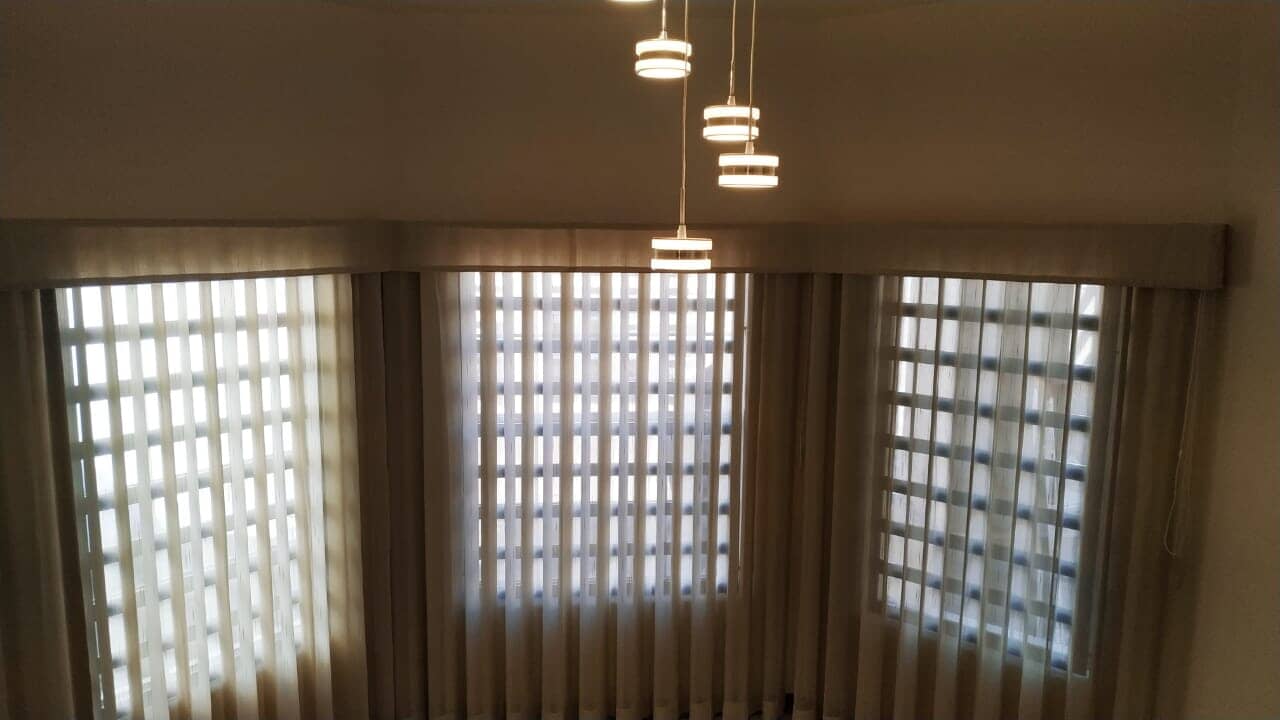 Cortinas y Persianas Shierra - Cortina Bli-Shade Cortinas y Persianas Shierra - Cortina Bli-Shade
