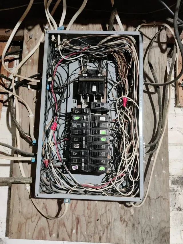 Messy/ fire hazard electrical box