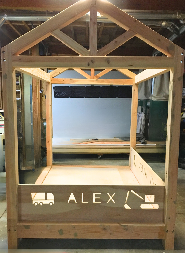 custom children's canopy bed