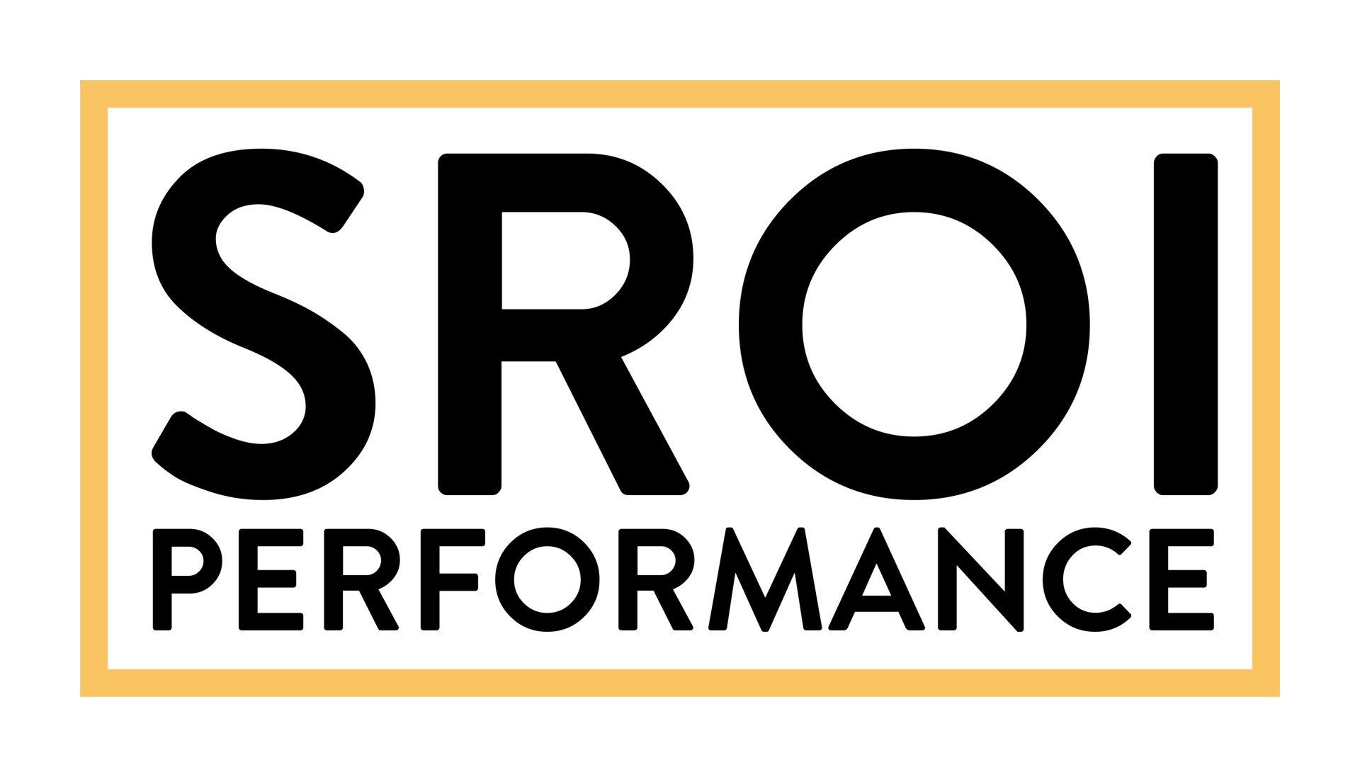 Het SROI PERFORMANCE-logo in zwarte tekst met een gouden rand op een witte achtergrond.