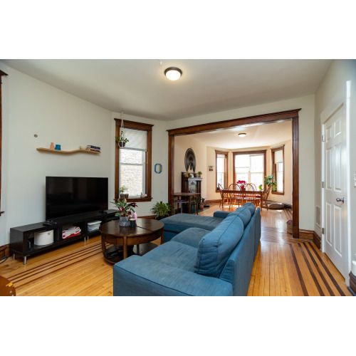 undefined - Image 1