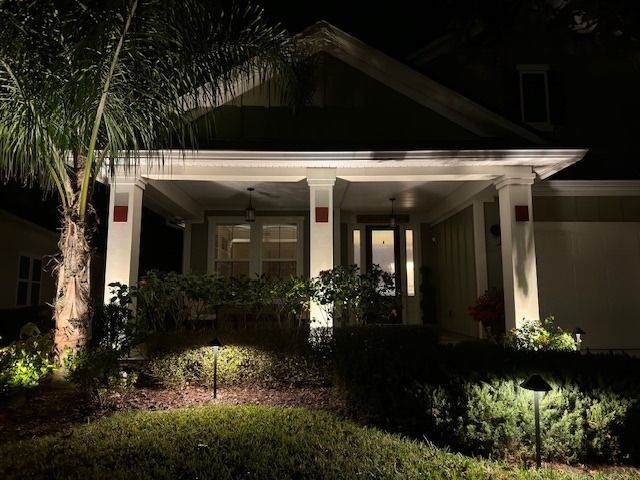 Can LED Landscape Lights Withstand Florida’s Weather?