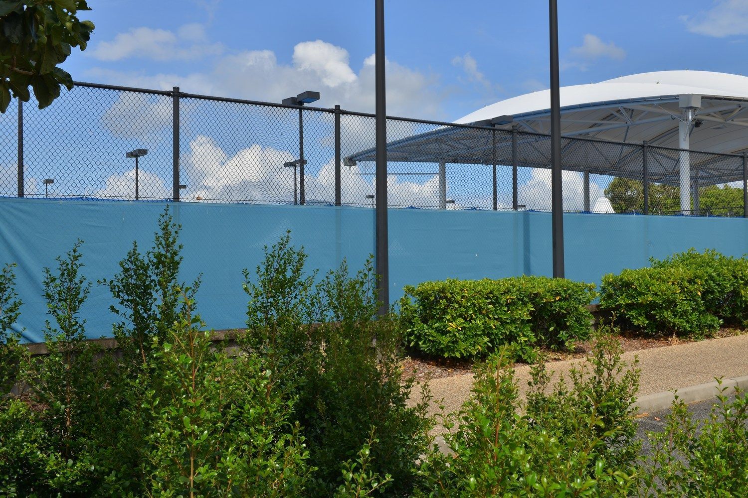 PVC Coated Wire Fence — Plastic Fencing in Bentley Park, QLD