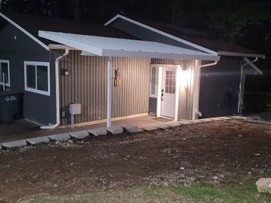 Exterior shade installation