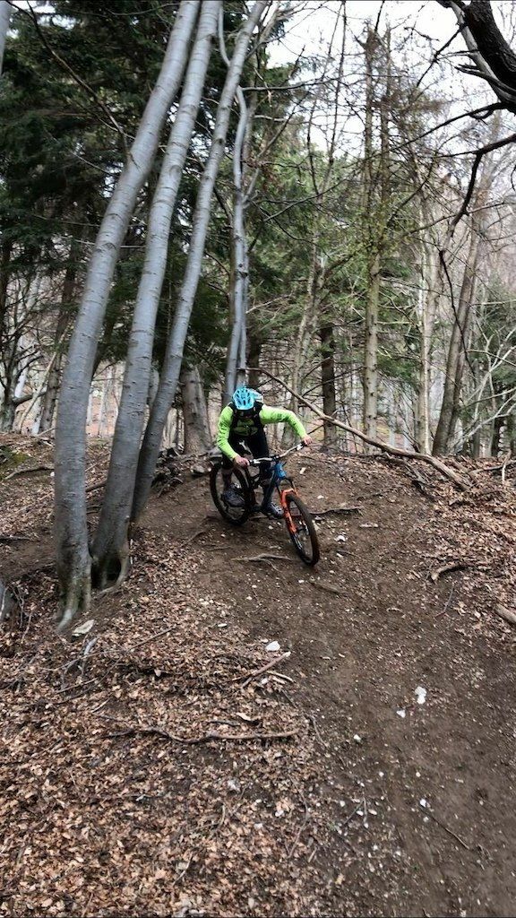 mtb freeride guided tours finale ligure