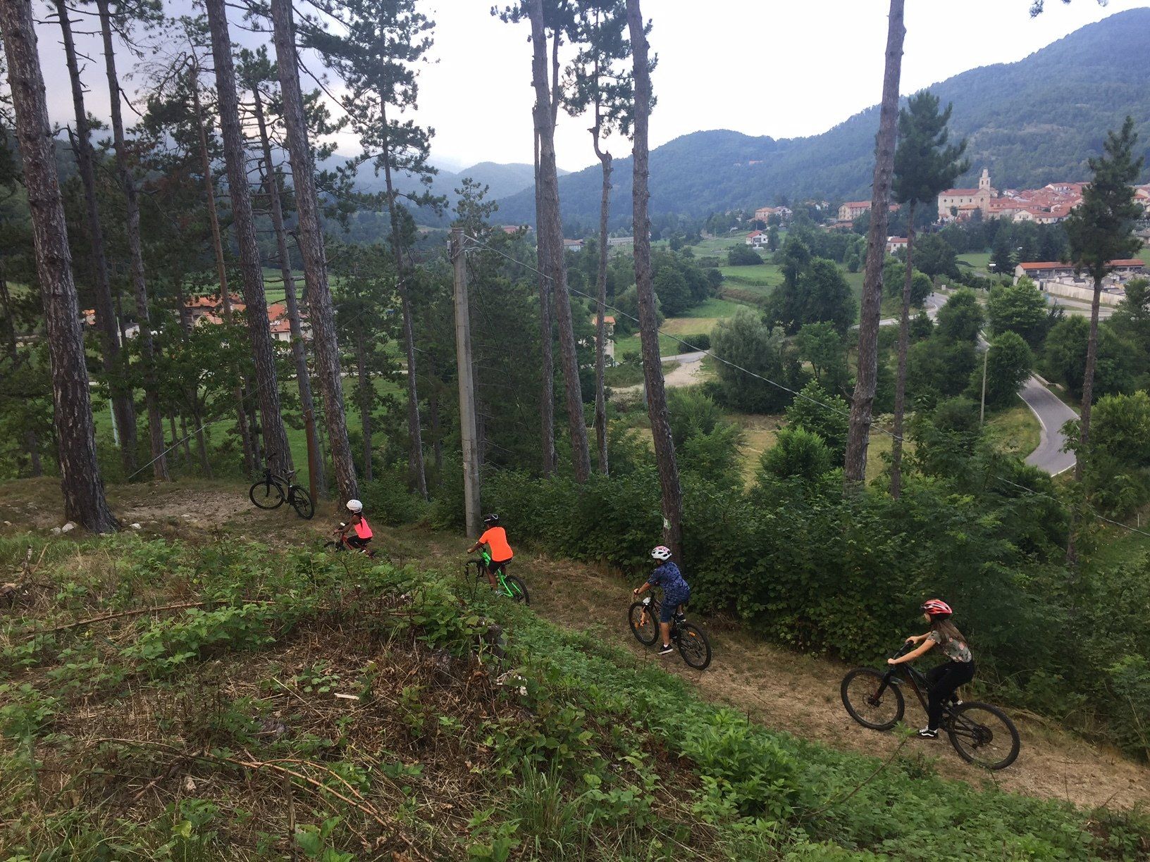 mtb guided tours bardineto
