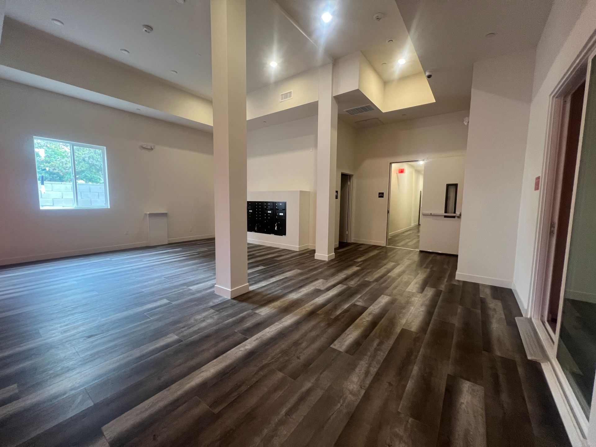 1010 25th St.