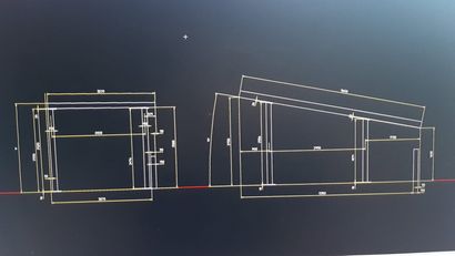 Schizzi architettonici in wireframe bianco di due edifici dalle forme squadrate su sfondo scuro