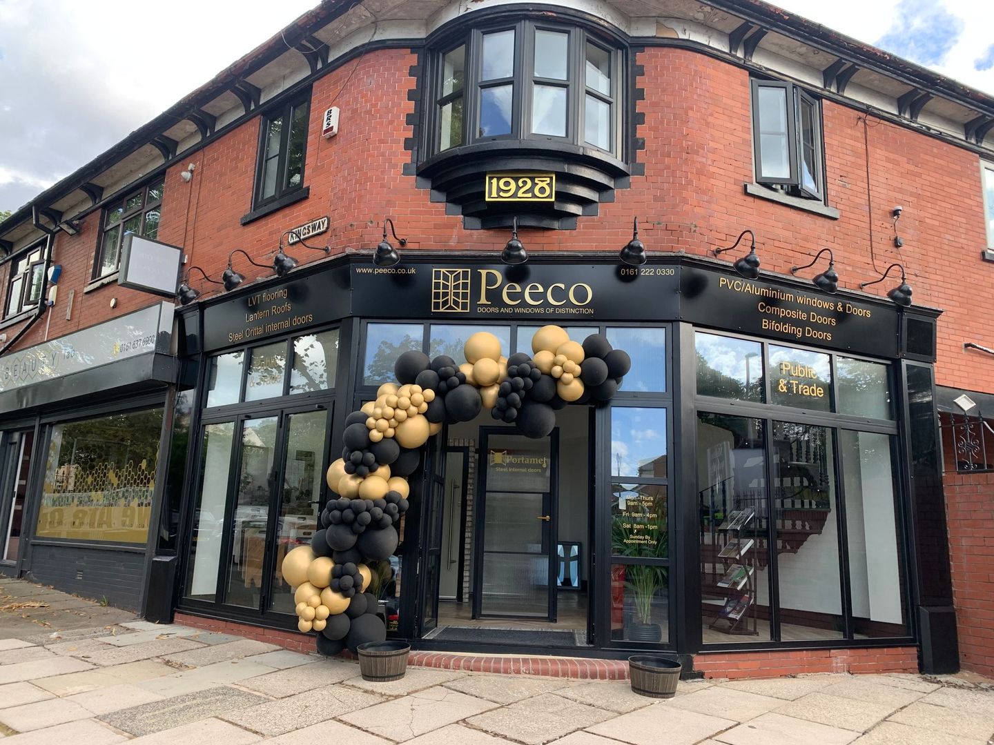 window showroom in middleton manchester