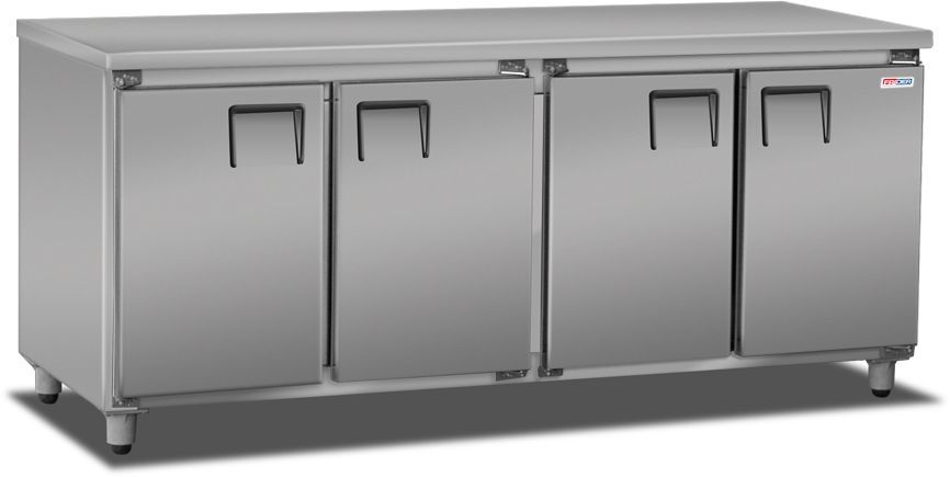 Refrigerador comercial en acero inoxidable con cuatro puertas y encimera.