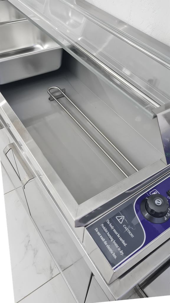 Calentador de alimentos de acero inoxidable con tres compartimentos y protector de vidrio anti-estornudos.